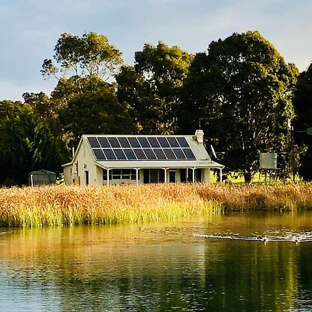 The Lake House Retreat Кит Экстерьер фото